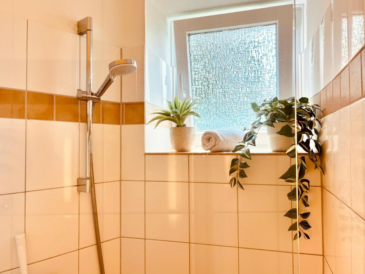 Wohlfuehl Strand Wohnung 'Mein Ankerplatz' Lübeck Exteriör bild